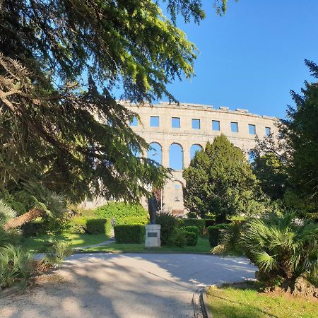 PUY Apartment Vostan מראה חיצוני תמונה